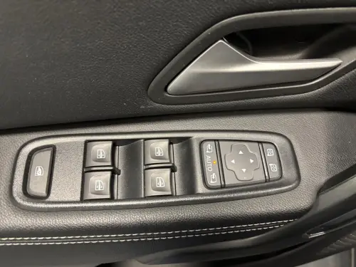Dacia Duster ECO-G 100 4x2 Journey + - Photo 10