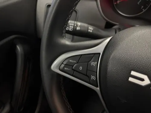 Dacia Duster ECO-G 100 4x2 Journey + - Photo 13