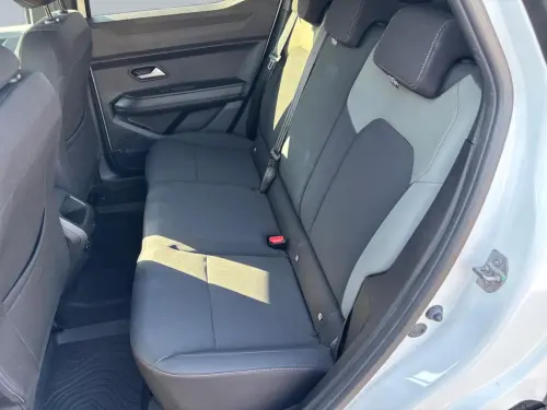 Dacia Duster Hybrid 140 Extreme - Photo 15