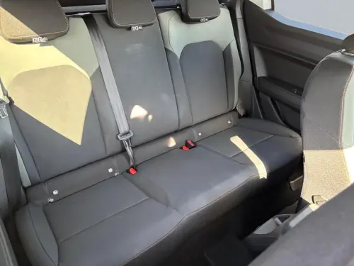 Dacia Duster Hybrid 140 Extreme - Photo 17