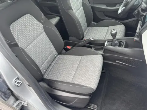 Renault Clio Clio TCe 90 - 21N Limited - Photo 16