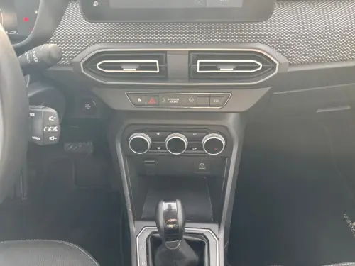 Dacia Jogger Hybrid 140 5 places Extreme - Photo 14