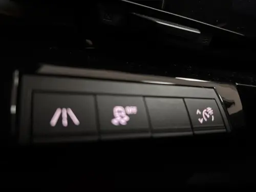 Renault Austral E-Tech hybrid 200 Techno - Photo 24