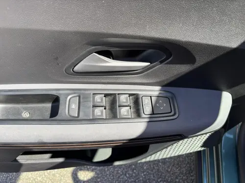 Dacia Sandero ECO-G 100 GSR2 Stepway Extreme + - Photo 10