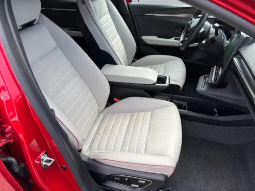 Renault Megane E-Tech Megane E-Tech EV60 220 ch super charge Iconic - Photo 16