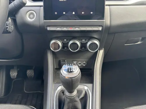 Renault Captur mild hybrid 140 Techno - Photo 14