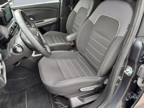 Dacia Jogger ECO-G 100 5 places Extreme + - Photo 9