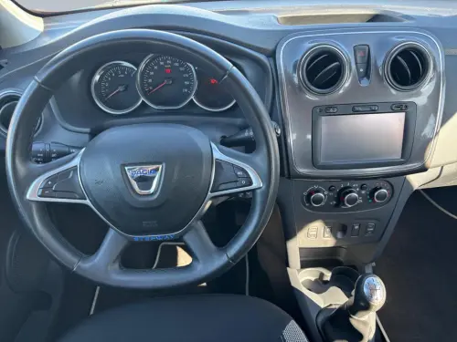 Dacia Sandero dCi 90 Stepway - Photo 11