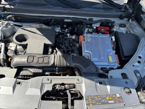 Dacia Duster Hybrid 140 Journey - Photo 19