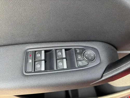 Renault Captur E-Tech 145 - 21 Intens - Photo 10