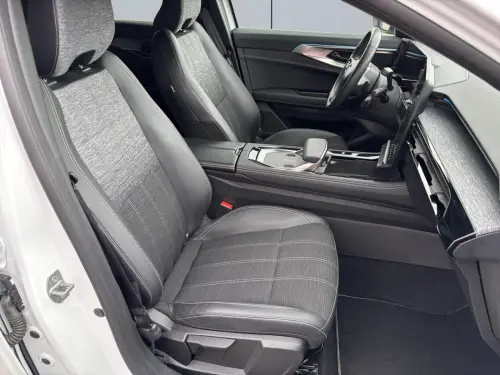 Renault Austral mild hybrid 160 auto Techno - Photo 16