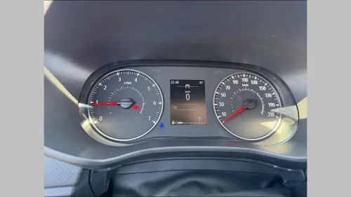 Dacia Sandero SCe 65 Essential - Photo 13