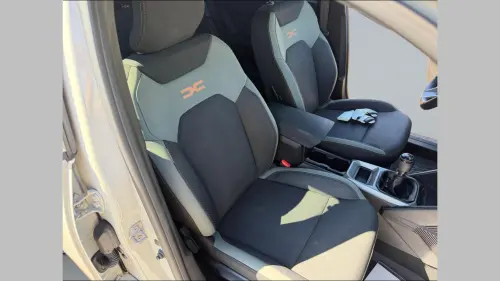 Dacia Duster ECO-G 100 Extreme - Photo 16