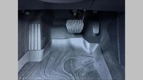 Dacia Duster Hybrid 140 Extreme - Photo 15