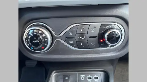 Renault Twingo E-Tech Twingo III E-Tech Equilibre - Photo 22