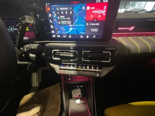 Renault Renault 5 Renault 5 E-Tech Electrique 150 ch autonomie confort Iconic cinq - Photo 14