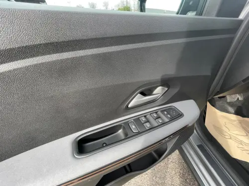 Dacia Jogger Hybrid 140 7 places GSR2 Extreme - Photo 10