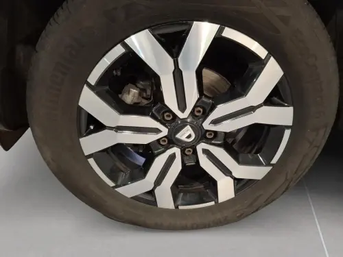 Dacia Duster TCe 150 FAP 4x2 EDC Prestige - Photo 8