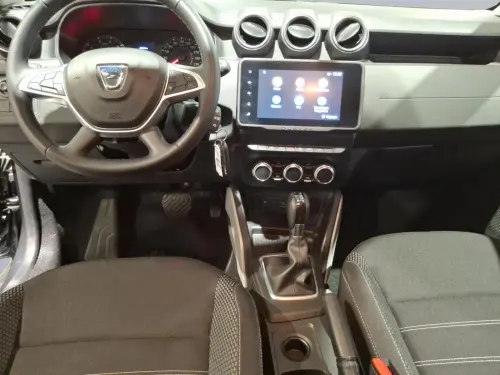 Dacia Duster TCe 150 FAP 4x2 EDC Prestige - Photo 11