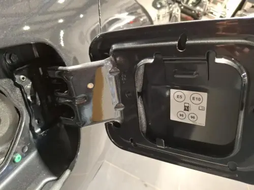 Dacia Duster TCe 150 FAP 4x2 EDC Prestige - Photo 19