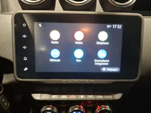 Dacia Duster TCe 150 FAP 4x2 EDC Prestige - Photo 20