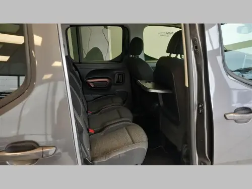 Peugeot Rifter Long BlueHDi 130 S&S EAT8 GT Line - Photo 5