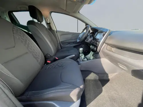 Renault Clio Clio TCe 90 E6C Limited - Photo 16