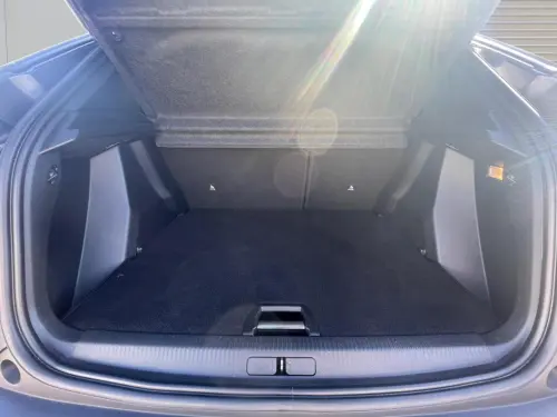 Peugeot 2008 PureTech 130 S&S EAT8 GT - Photo 18