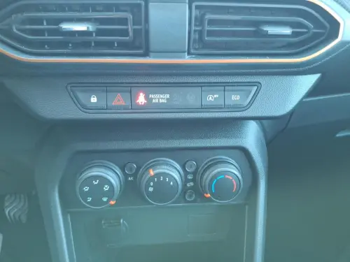 Dacia Sandero ECO-G 100 Stepway Essentiel - Photo 21