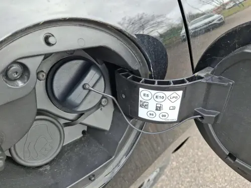 Renault Clio Clio Eco-G 100 ch GSR2 Techno - Photo 24