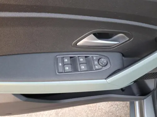 Dacia Duster Hybrid 140 Extreme - Photo 10