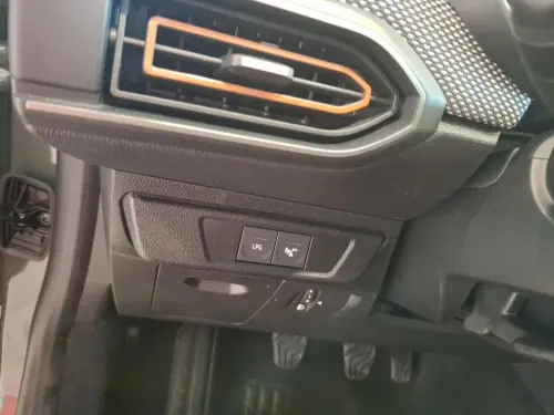 Dacia Sandero ECO-G 100 Stepway Expression - Photo 21