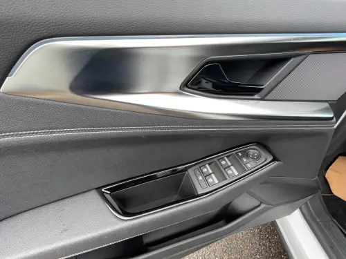 Renault Austral E-Tech hybrid 200 Techno - Photo 10