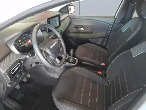 Dacia Sandero SCe 65 Expression - Photo 9
