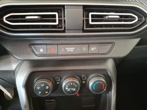 Dacia Sandero SCe 65 Expression - Photo 21