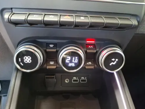 Renault Clio Clio E-Tech full hybrid 145 Techno - Photo 23