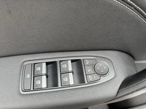 Renault Captur E-Tech full hybrid 145 ch Techno - Photo 10