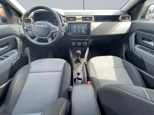 Dacia Duster TCe 130 4x2 Extreme - Photo 11