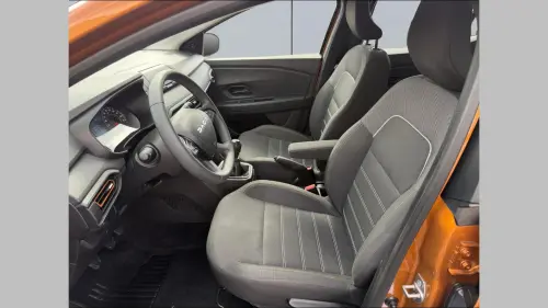Dacia Sandero ECO-G 100 Stepway Essential - Photo 9
