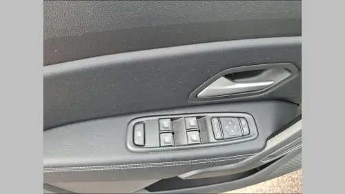 Dacia Duster ECO-G 100 4x2 Journey - Photo 10