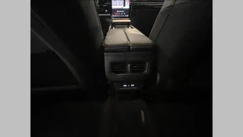 Renault Austral E-Tech hybrid 200 Iconic - Photo 13