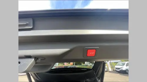 Peugeot 3008 Hybrid 136 e-DCS6 GT - Photo 19