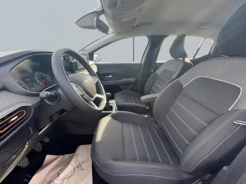 Dacia Sandero TCe 110 Stepway Expression + - Photo 9