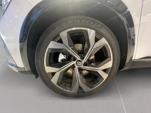 Renault Austral E-Tech hybrid 200 Techno esprit Alpine - Photo 8