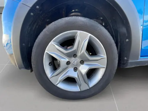 Dacia Sandero TCe 100 Stepway - Photo 8