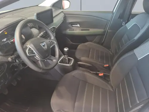 Dacia Sandero TCe 90 Confort - Photo 9