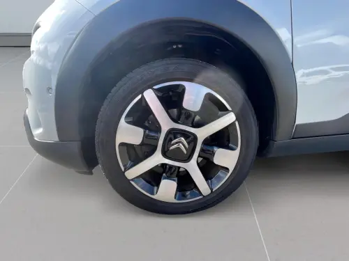 Citroën C4 C4 Cactus PureTech 130 S&S EAT6 Shine - Photo 8