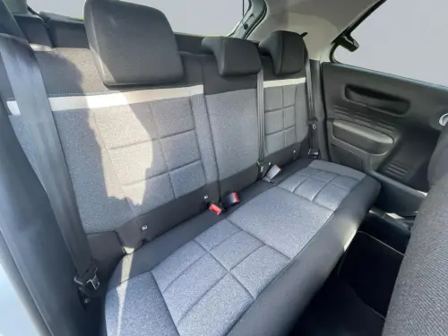 Citroën C4 C4 Cactus PureTech 130 S&S EAT6 Shine - Photo 17