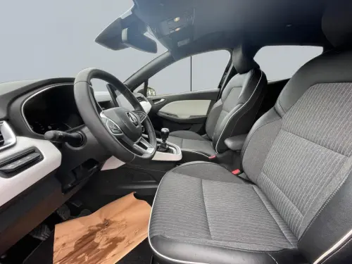 Renault Clio Clio TCe 90 Techno - Photo 9