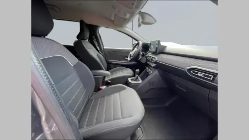 Dacia Jogger Hybrid 140 7 places Extreme - Photo 16
